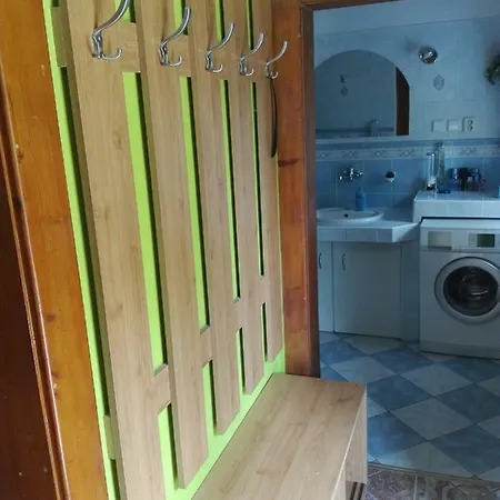Pobytovy Domcek Studnicna Komjatná